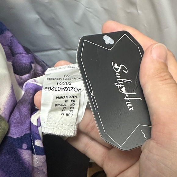 NWT Floral Halter Blouse in Purple and Green size medium - Picture 2 of 4